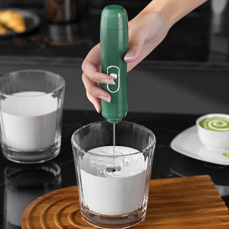 Mini Liquidificador Elétrico de Espuma